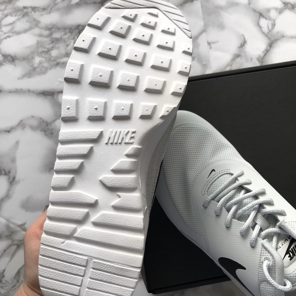 Nike Air Max Thea Pure Platinum - Picture 4 of 7